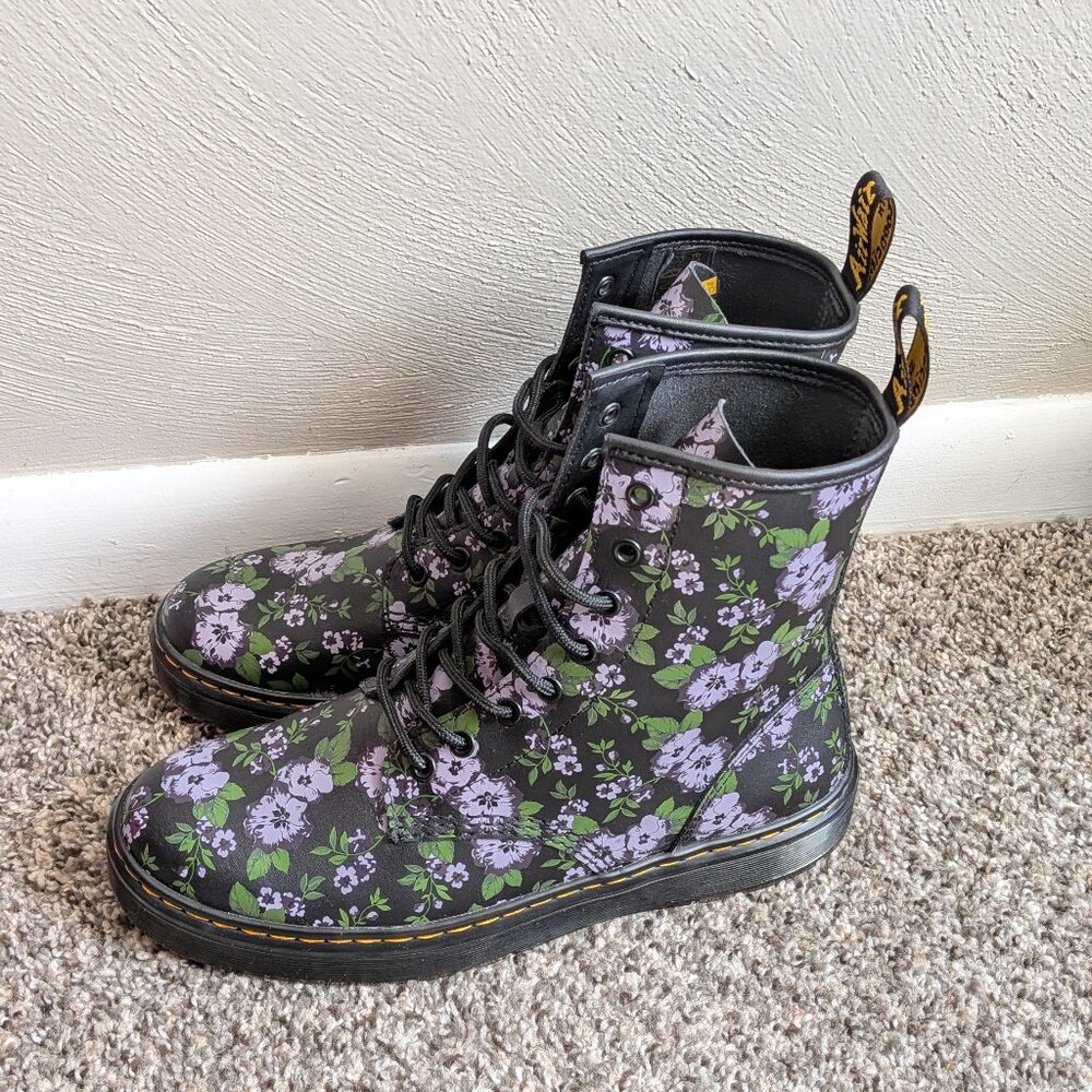 Floral Dr. Martens Zavala Hydro - Picture 4 of 11